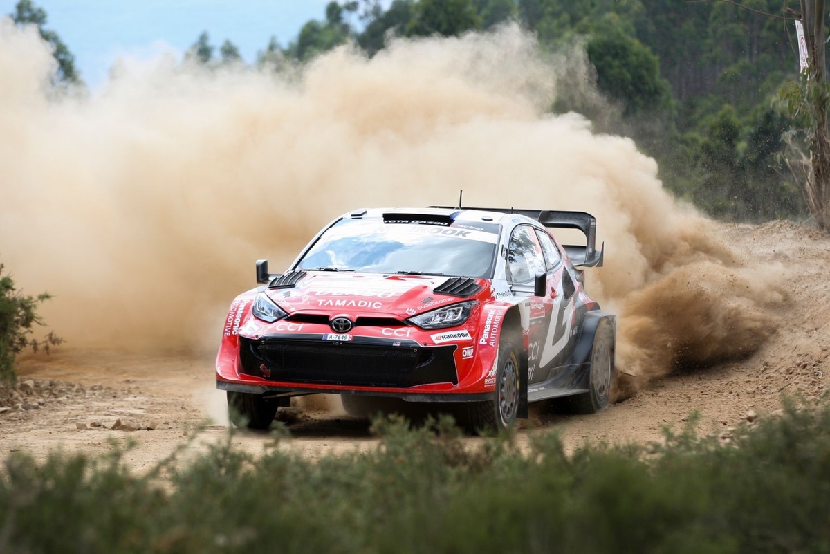 WRC Rally de Portugal: Solberg Lidera mientras Hyundai se Acerca a Toyota