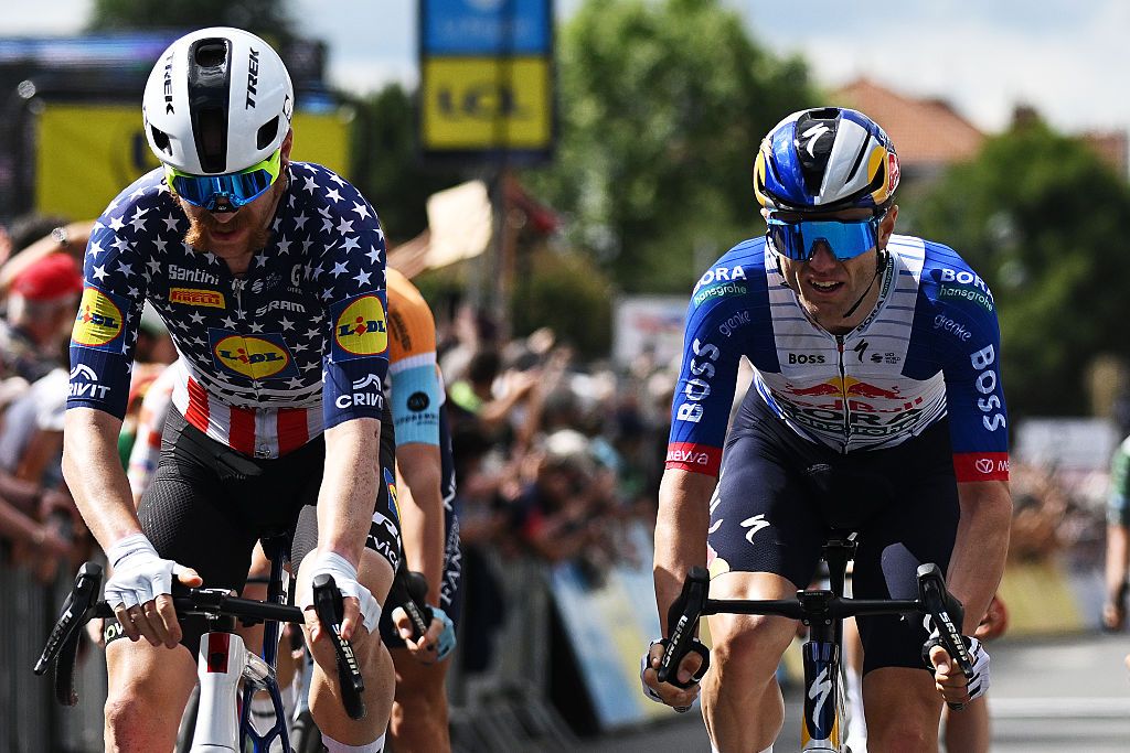 'Un día, tal vez' – Finn Fisher-Black termina segundo en el Tour Auvergne-Rhône-Alpes