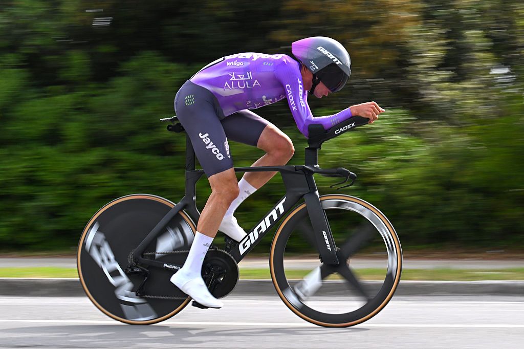 Arensman, O'Connor, Gee-West sobre la Contrarreloj del Giro de Italia