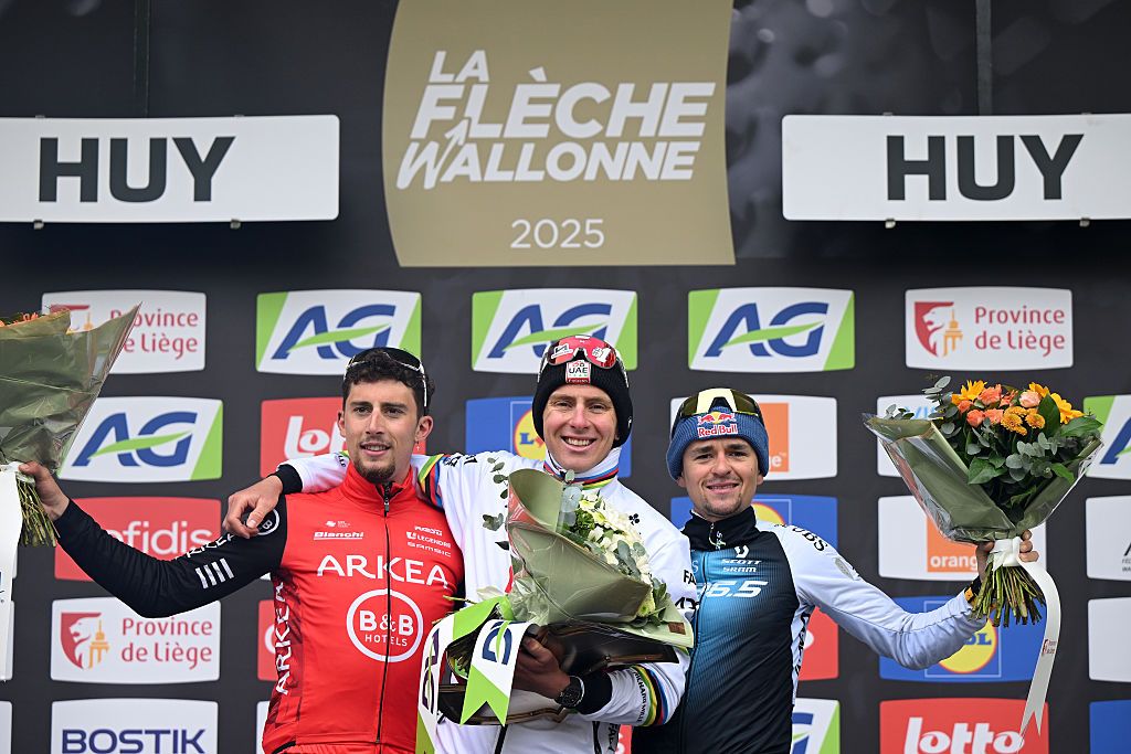 La Flèche Wallonne EN VIVO: Paul Seixas Toma el Escenario Central