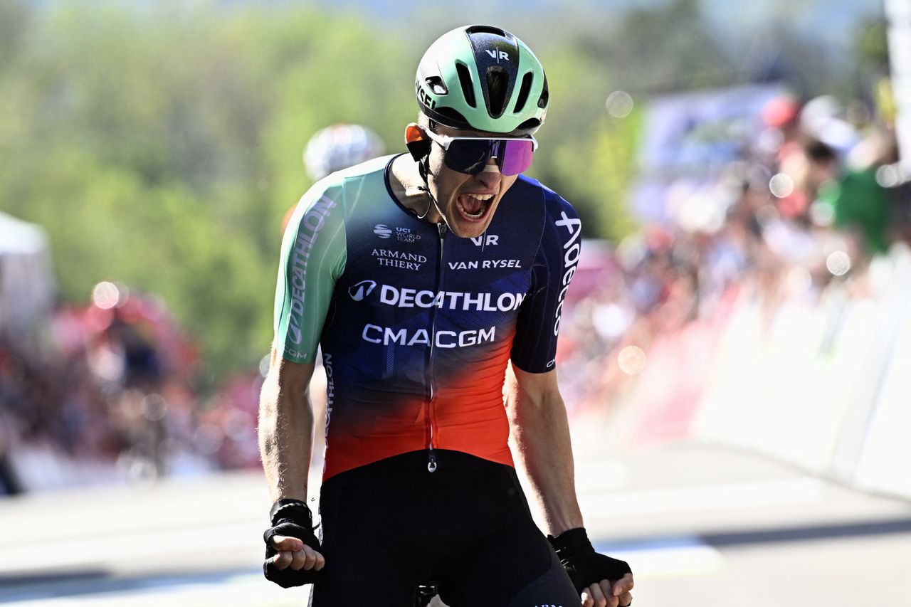 Seixas Lanza Reto a Pogačar y Evenepoel