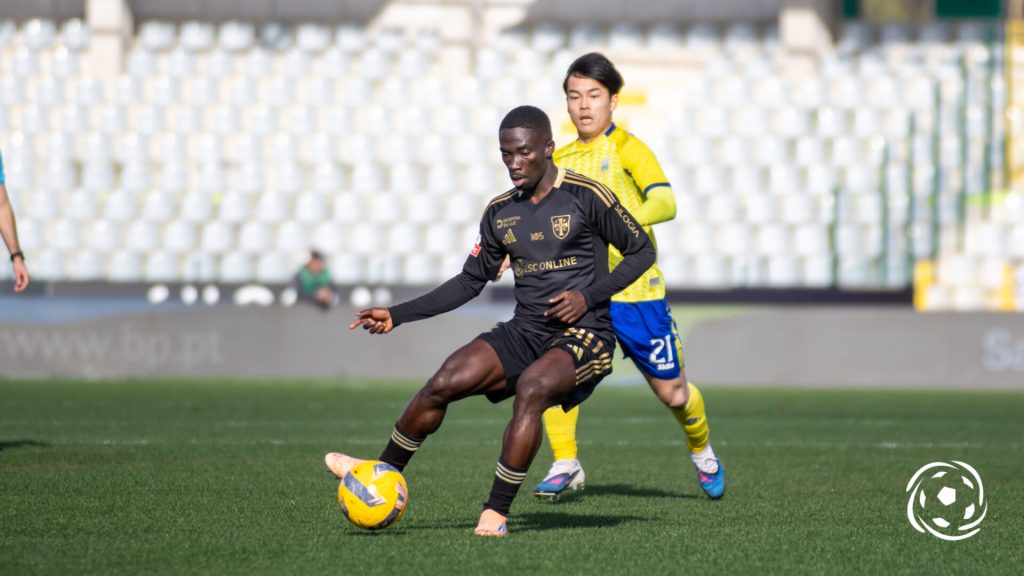 Lawrence Ofori asegura la clasificación del Casa Pia con un gol tardío