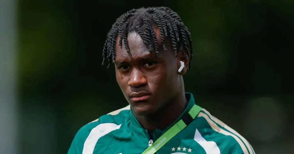 1. FC Koln vise Jamal Iddrissou pour un transfert