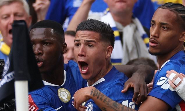 Chelsea busca un entrenador de la Premier League en plena reestructuración