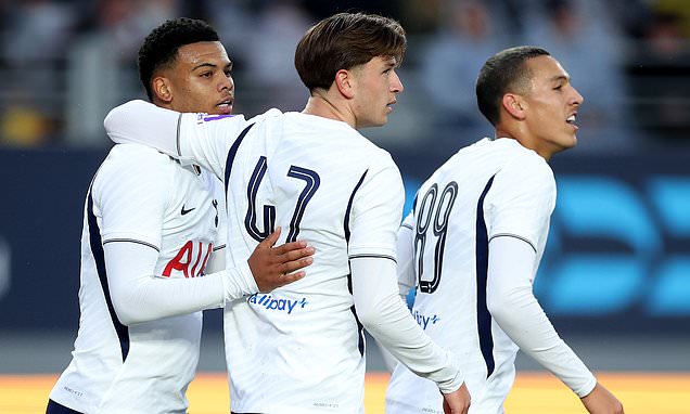 Richarlison scores twice as Tottenham defeats Auckland FC