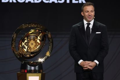 Del Piero Hace Reír a Richards con Comentario Sobre Humildad