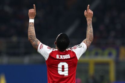 Atlético Rechaza Oferta de Juventus por Sorloth Mientras la Bianconeri Investiga a Jesus y Jackson