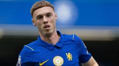 Cole Palmer se retira de la selección inglesa debido a una lesión