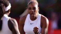 Serena Williams gana en su regreso al Queen's