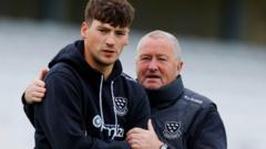 Paul Farbrace Elogia el Reconocimiento de Jugadores del Condado por parte de Inglaterra