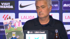 Mourinho presenta sucesos de ‘tarjeta roja’ tras perder el derbi