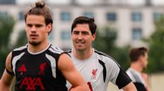 Intensity, smiles and Lewandowski at Liverpool training