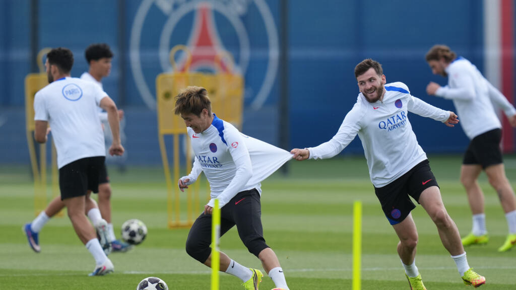 Aficionados del PSG tranquilos antes de la final de la Liga de Campeones