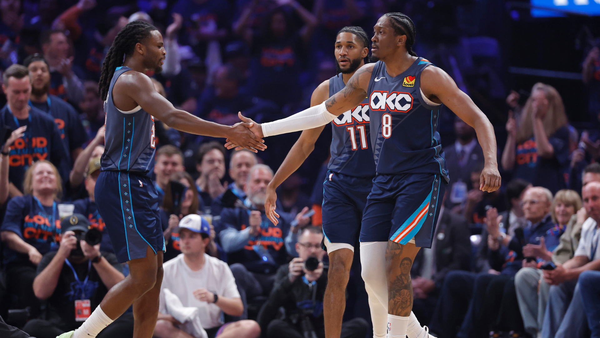 Thunder triunfa nos Suns apesar da lesão de Williams