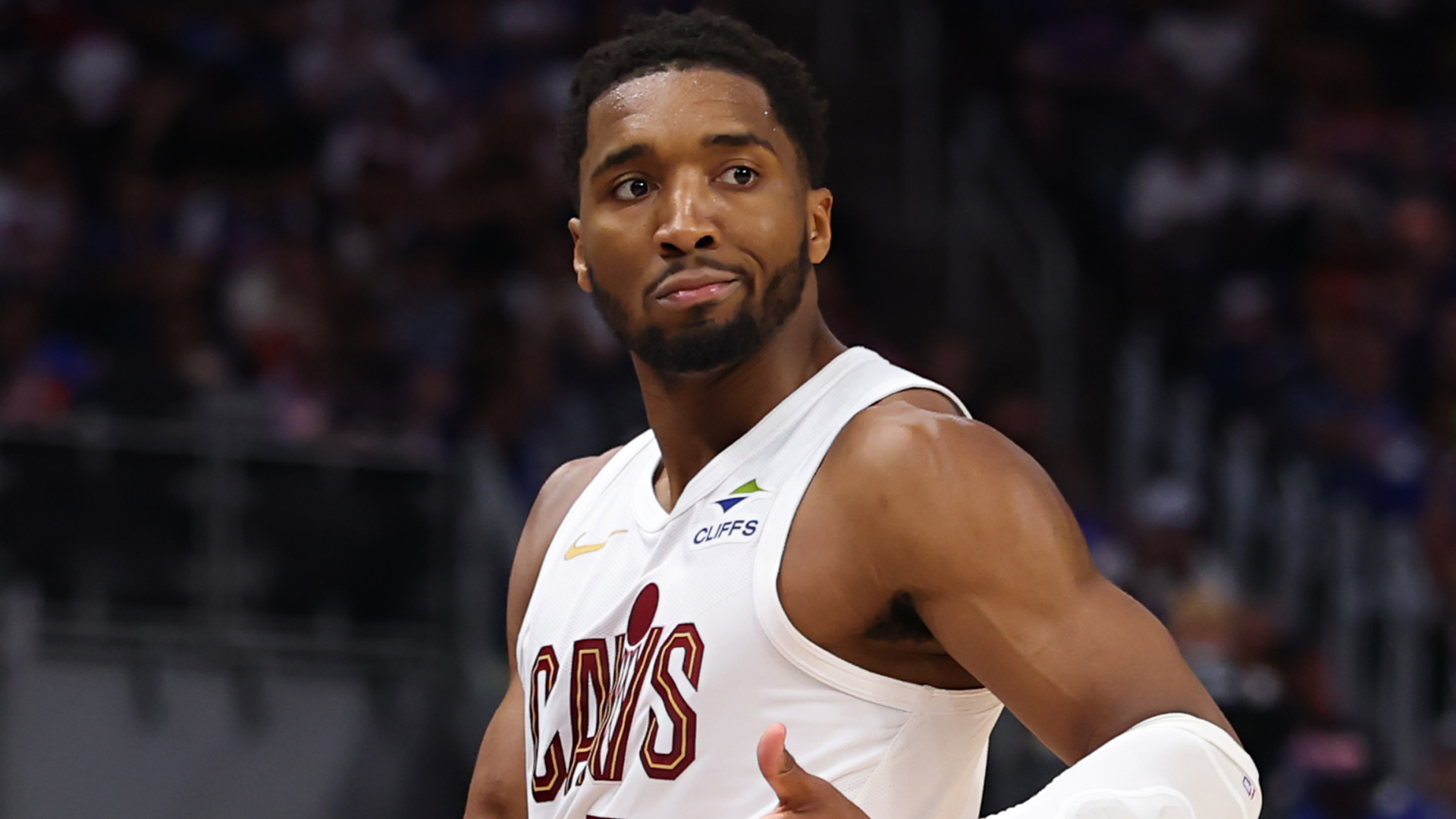 Donovan Mitchell de los Cavaliers alcanza las finales de conferencia, iguala a Kobe