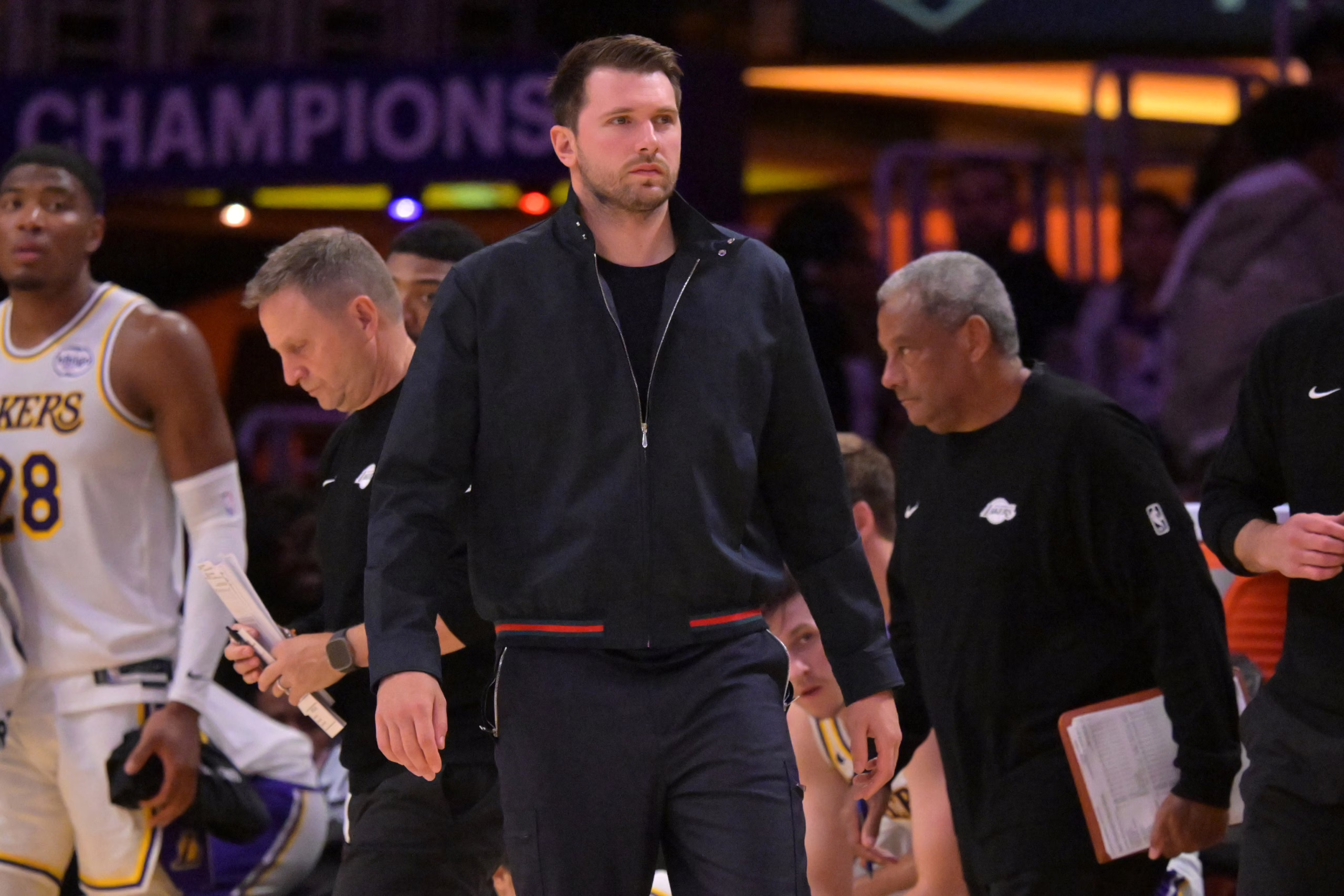 Luka Doncic Responde a la Especulación de los Medios Tras la Eliminación de los Lakers